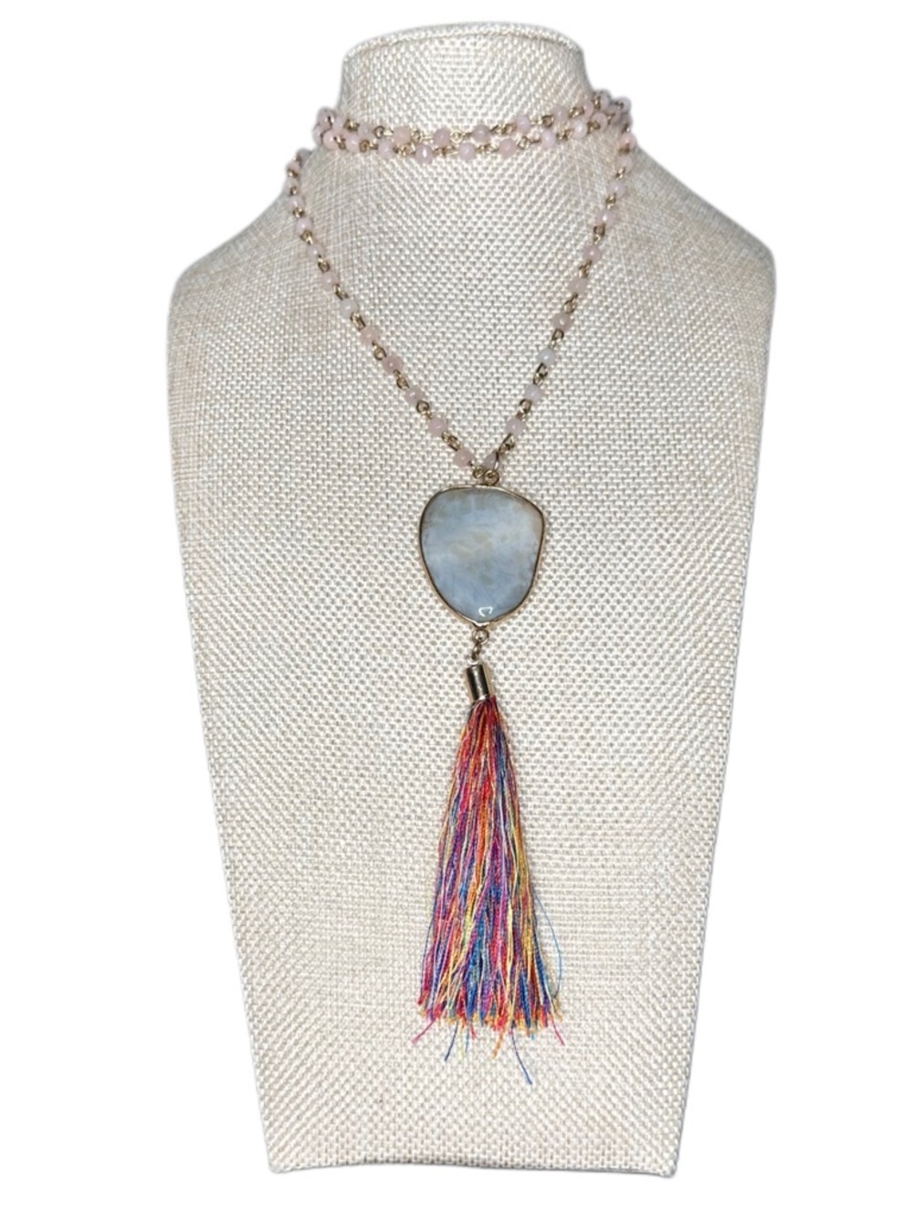 5/$25 😻 Premier Designs Natural Stone and Tassel Pendant Necklace
